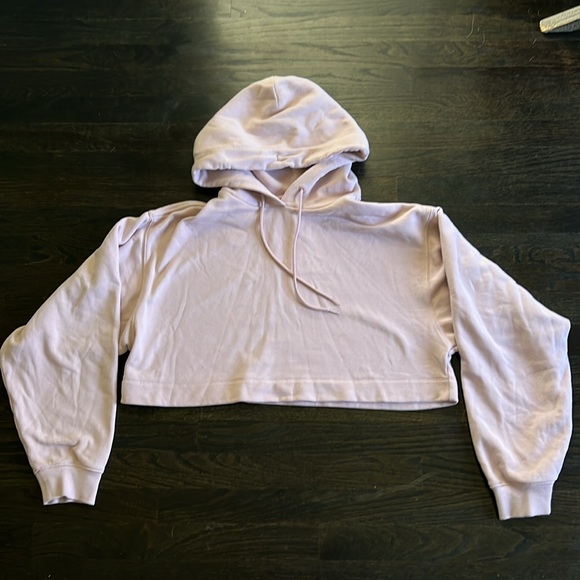 Alo Yoga Cropped Boxy Hoodie - Picture 2 of 4